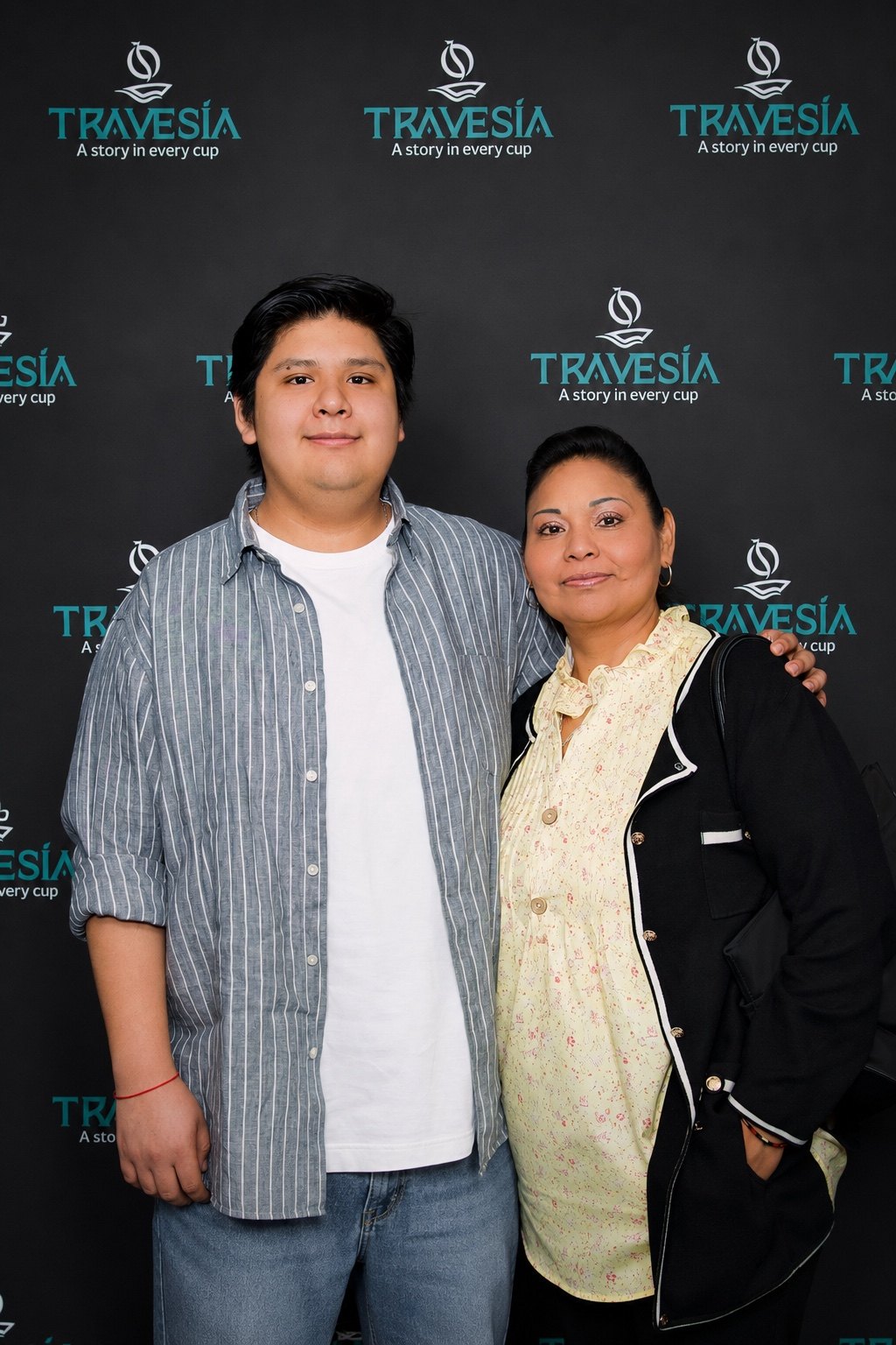 Travesía event guest interaction